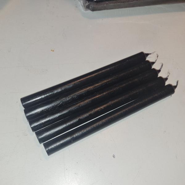 VELA LISA 20 CM NEGRO X 5 UNID (PARAFINA)