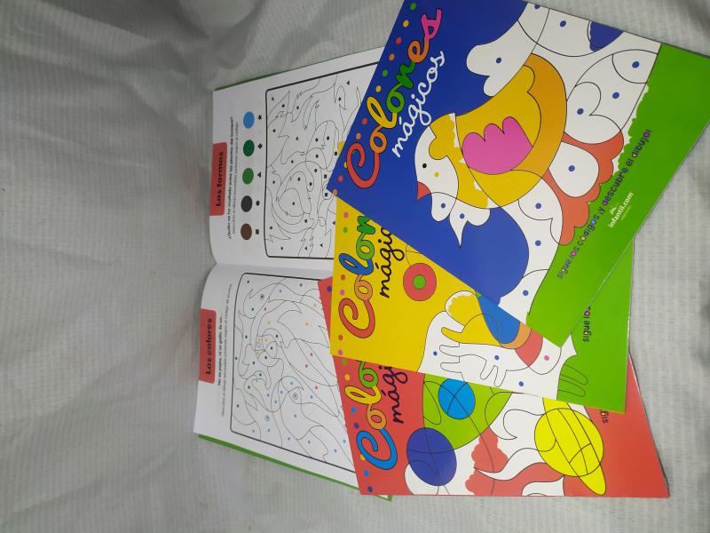 LIBRO COLORES MAGICOS 27*22CM