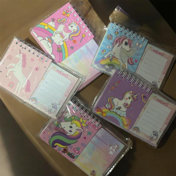 LIBRETA  C/NOTAS AUTOADHESIVA 13*9CM UNICORNIO