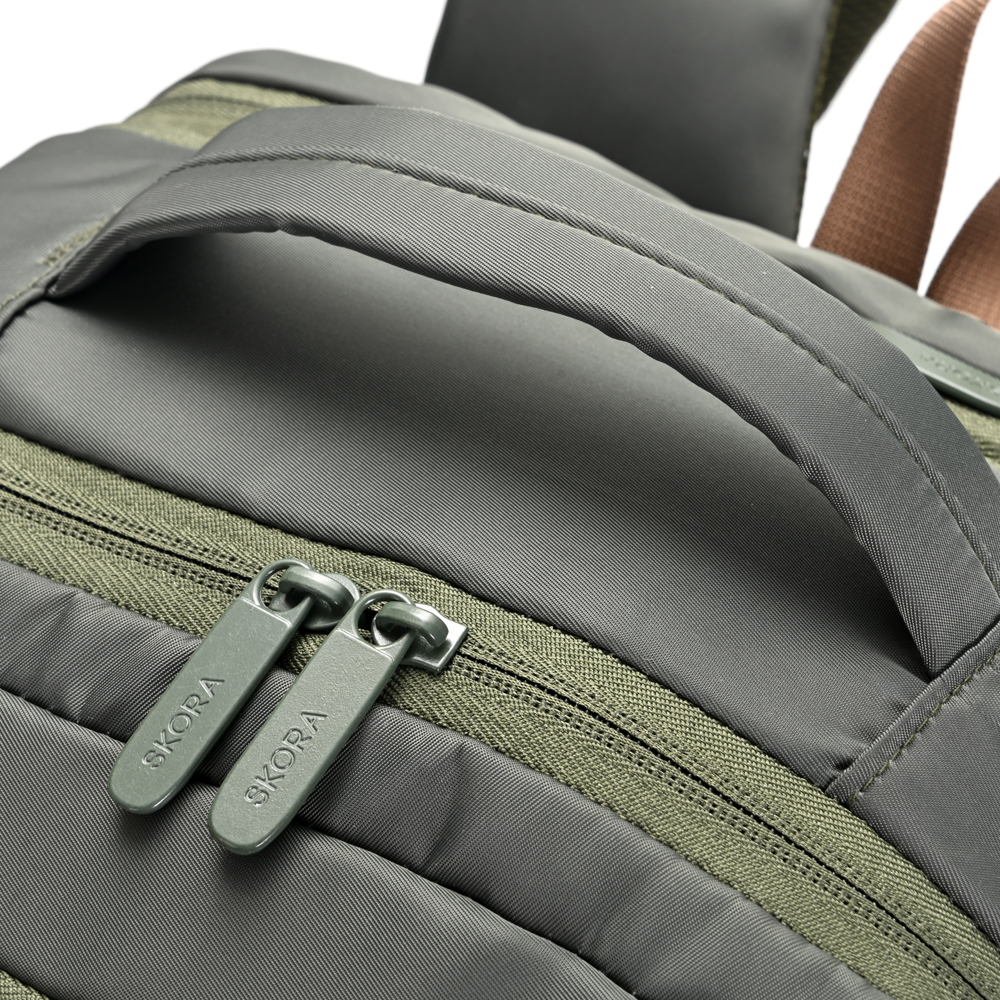 MOCHILA TRAVEL SKORA 18