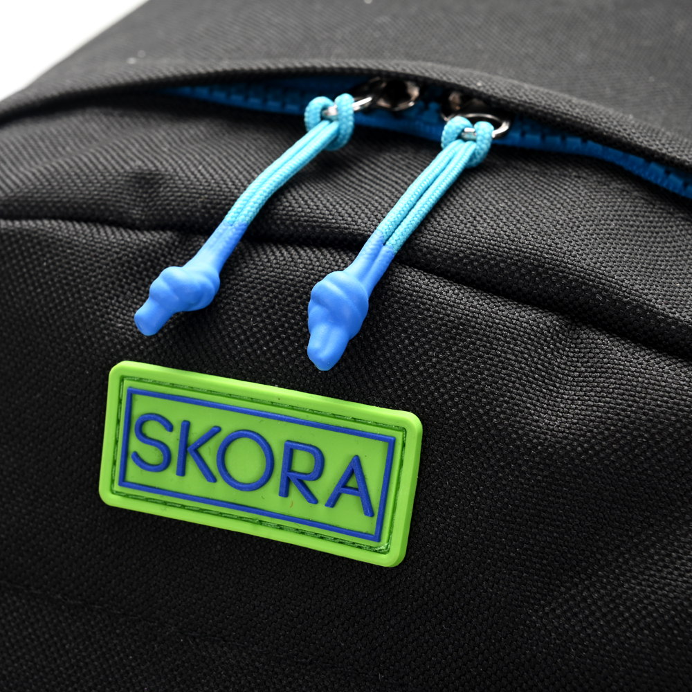 MOCHILA CROMATICO NEG/AZ C/LLAVERO 32*45*15 18