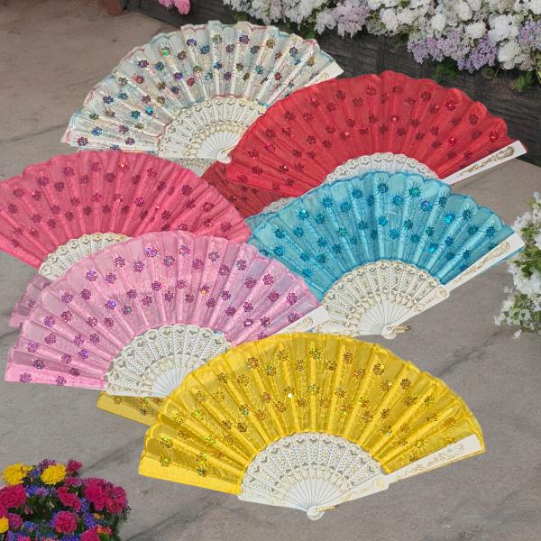 ABANICO BASE PLAST BLANCA C/COLORES C/LENTEJUELAS