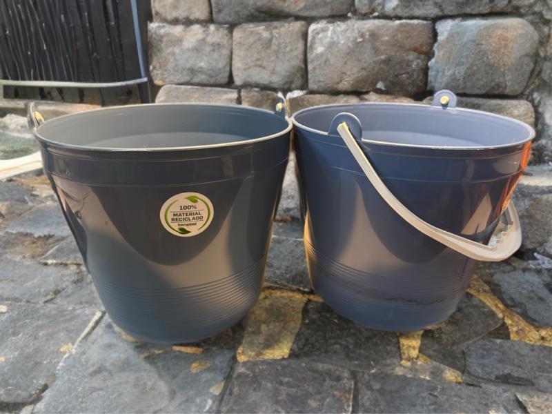 BALDE PLASTICO ECO DE 10 LTS